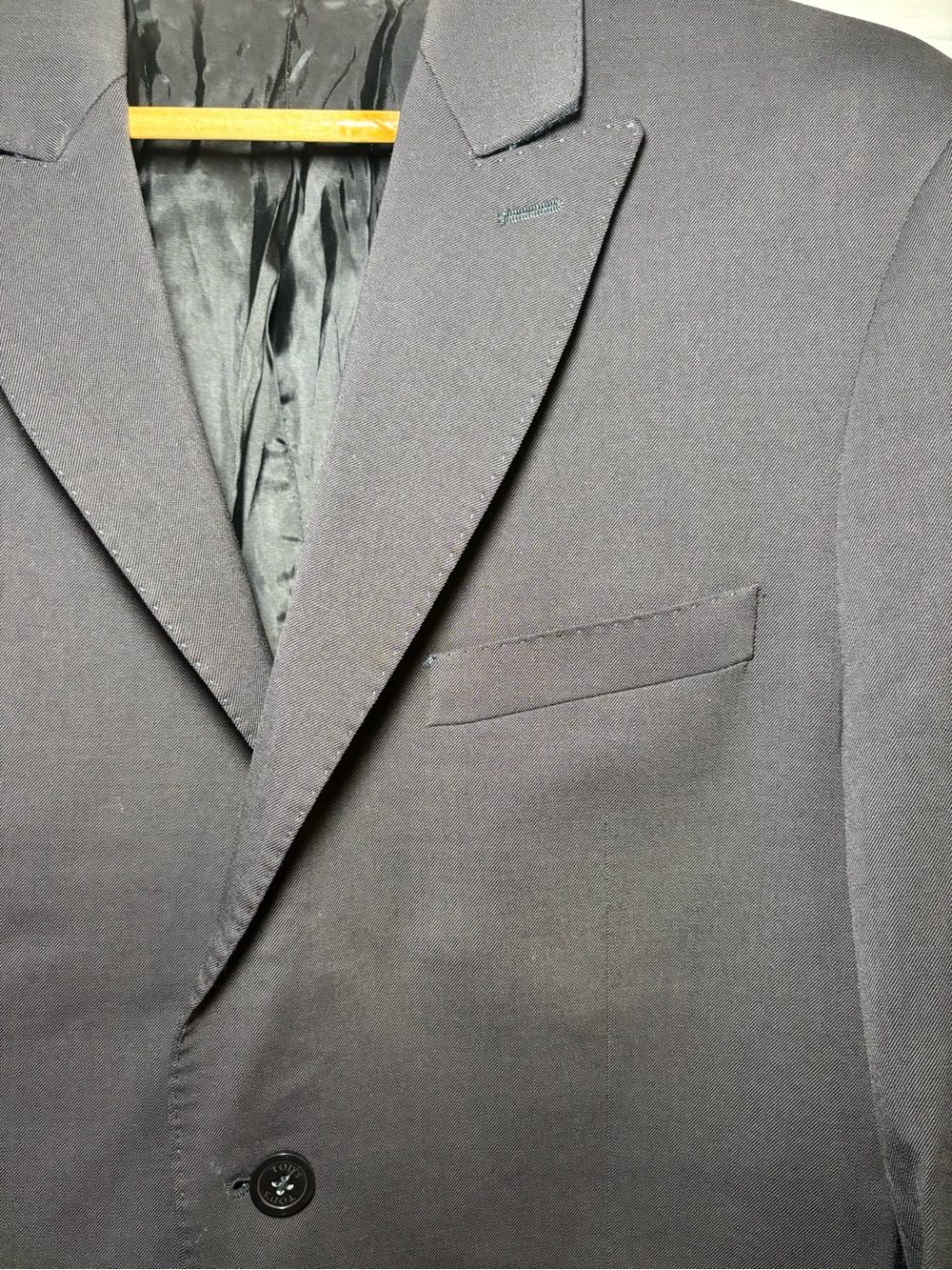 Men's Black Blazer - Classic Two-Button Suit Jacket - Picture 3 of 5